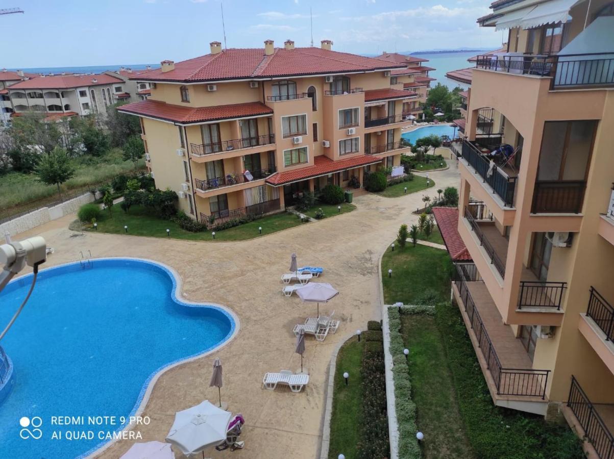 Apartamento Menada Sky Dreams Sveti Vlas Exterior foto