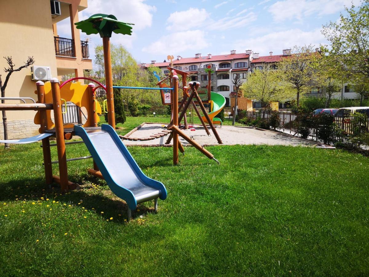 Apartamento Menada Sky Dreams Sveti Vlas Exterior foto